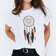 Charger l&#39;image dans la galerie, T-Shirt Attrape Rêves Femme Plumes au Vent - Blanc